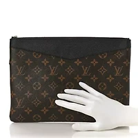 Louis Vuitton Monogram Daily Pouch Black -FINAL SALE NO RETURNS