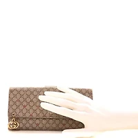 Gucci GG Supreme Monogram Stars Continental Flap Wallet Beige Pink -FINAL SALE NO RETURNS