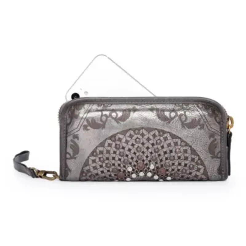 Mola Clutch Wallet
