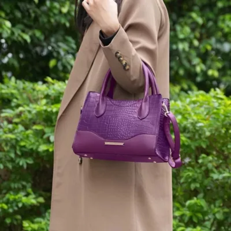 Gili Tote Handbag