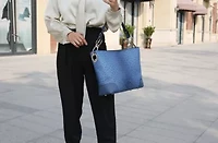 Wandy Hobo Handbag