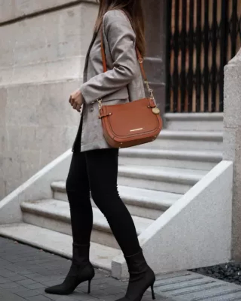 Raelyn Shoulder Bag