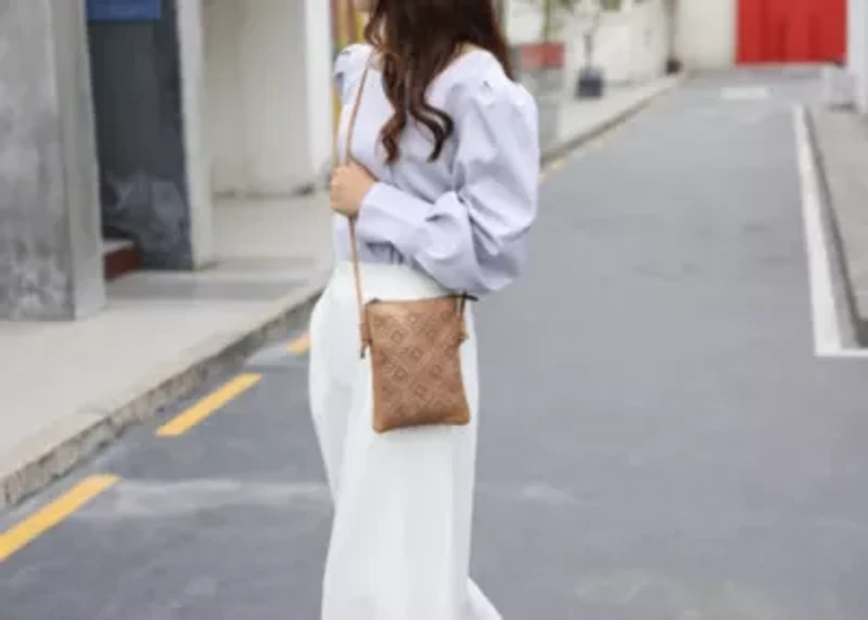 Leysha Crossbody Bag