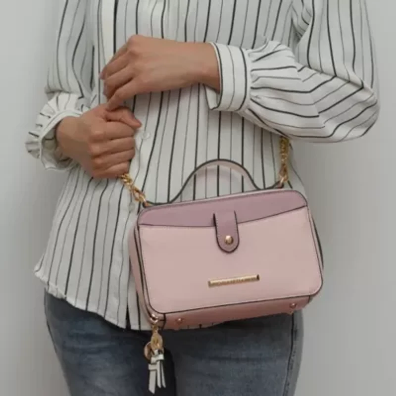 Oaklynn Crossbody Bag
