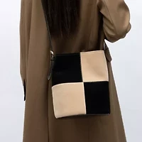 Arianna Bucket Bag