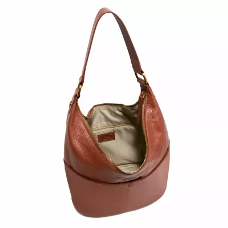 Carrie Hobo