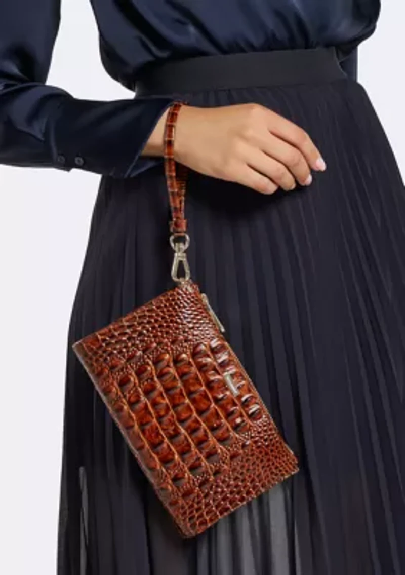 Daisy Wristlet