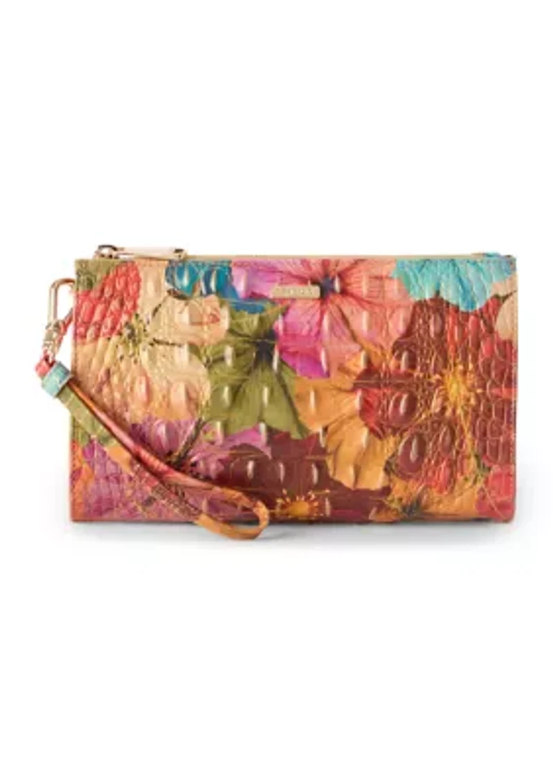 Daisy Wristlet