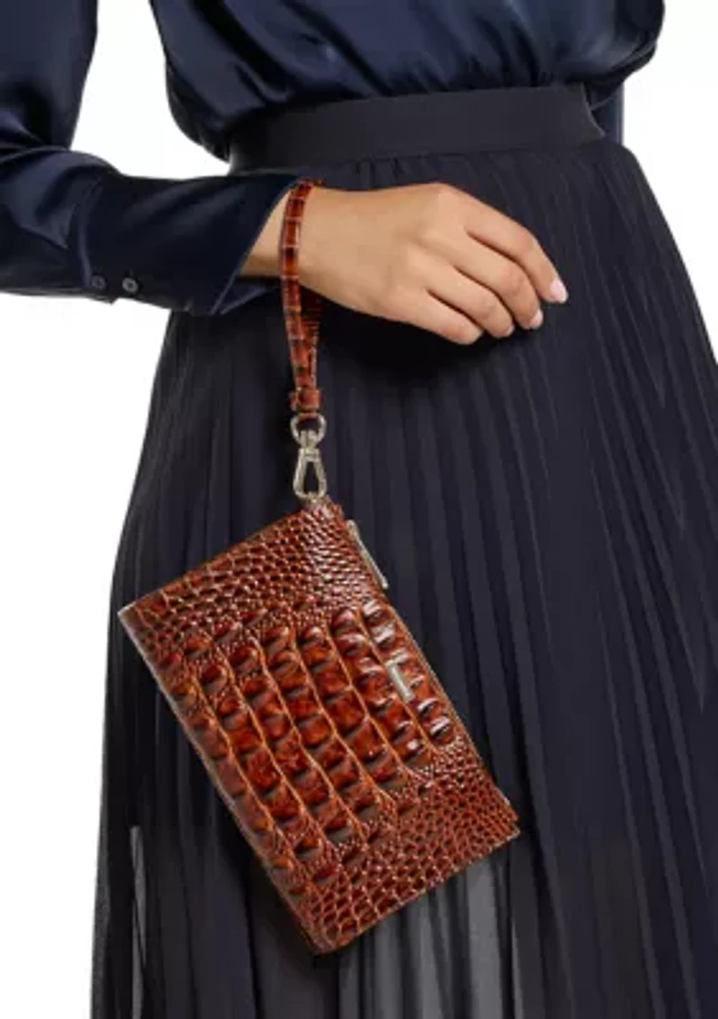 Daisy Wristlet
