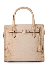 Caroline Satchel 