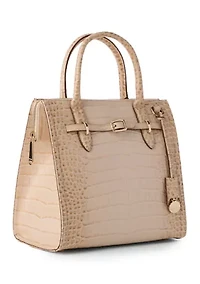 Caroline Satchel 
