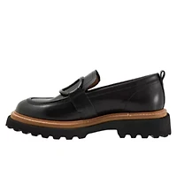 Abbi Flat