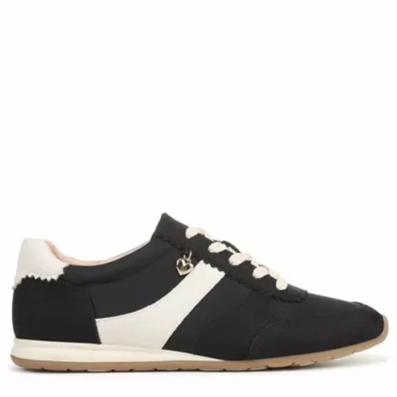 Fearless Lace Up Sneaker