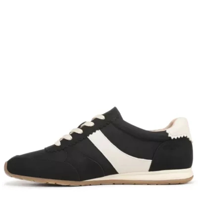 Fearless Lace Up Sneaker