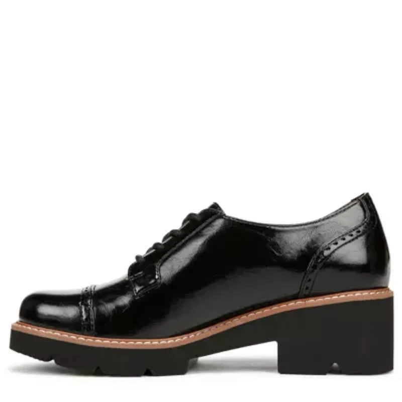 Cabaret Lace Up Lug Derby