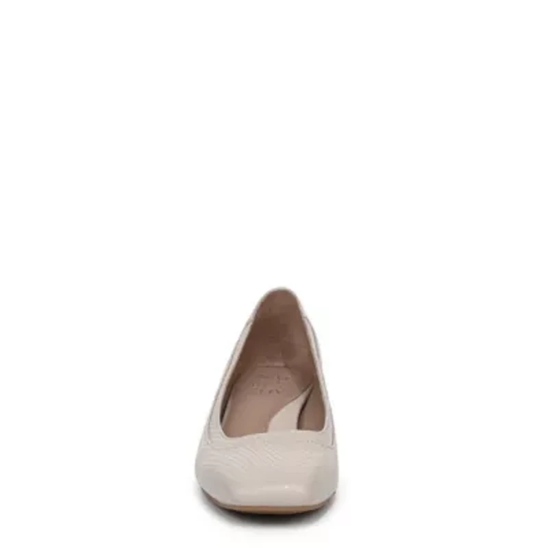 Huntley Block Heel Pump