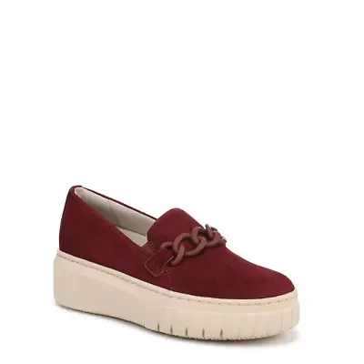Daphne Slip On Sneaker