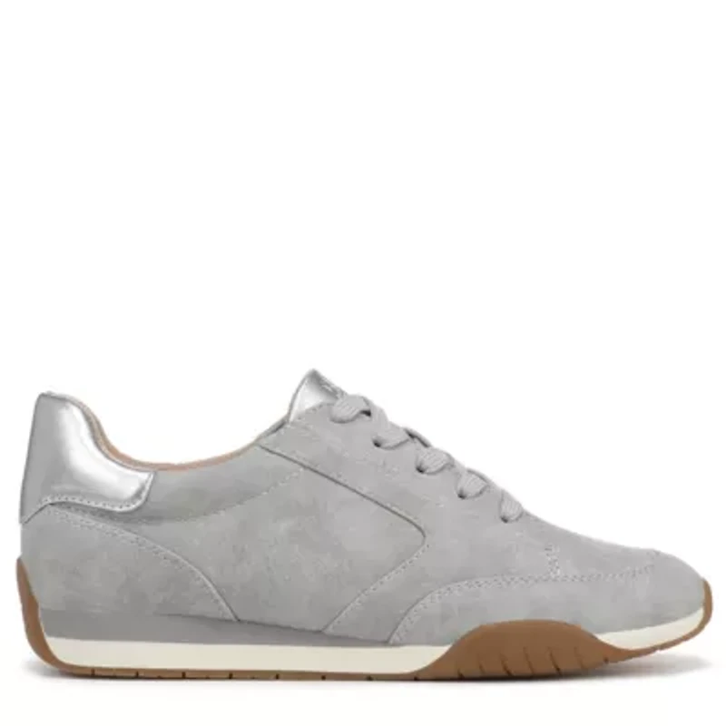 Patricia Lace-Up Sneaker