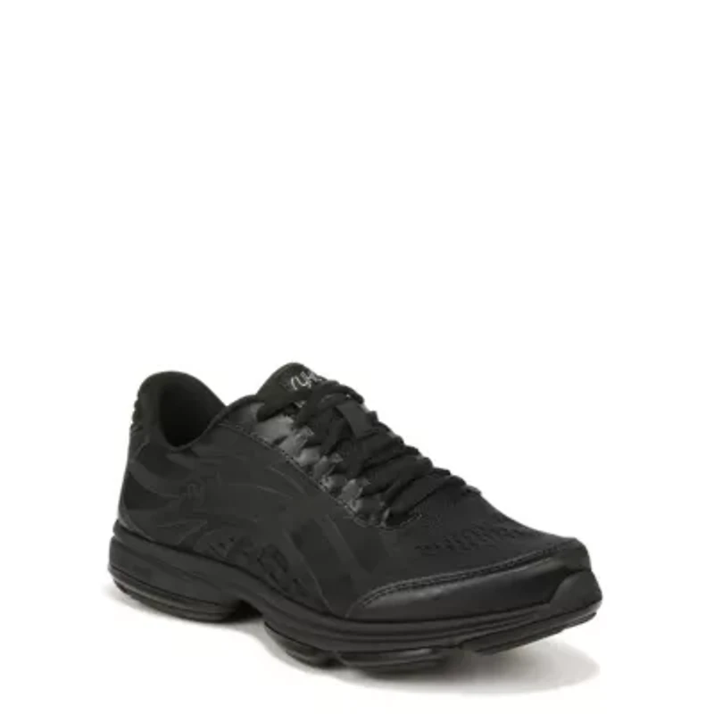 Devotion Plus 3 Walking Sneaker
