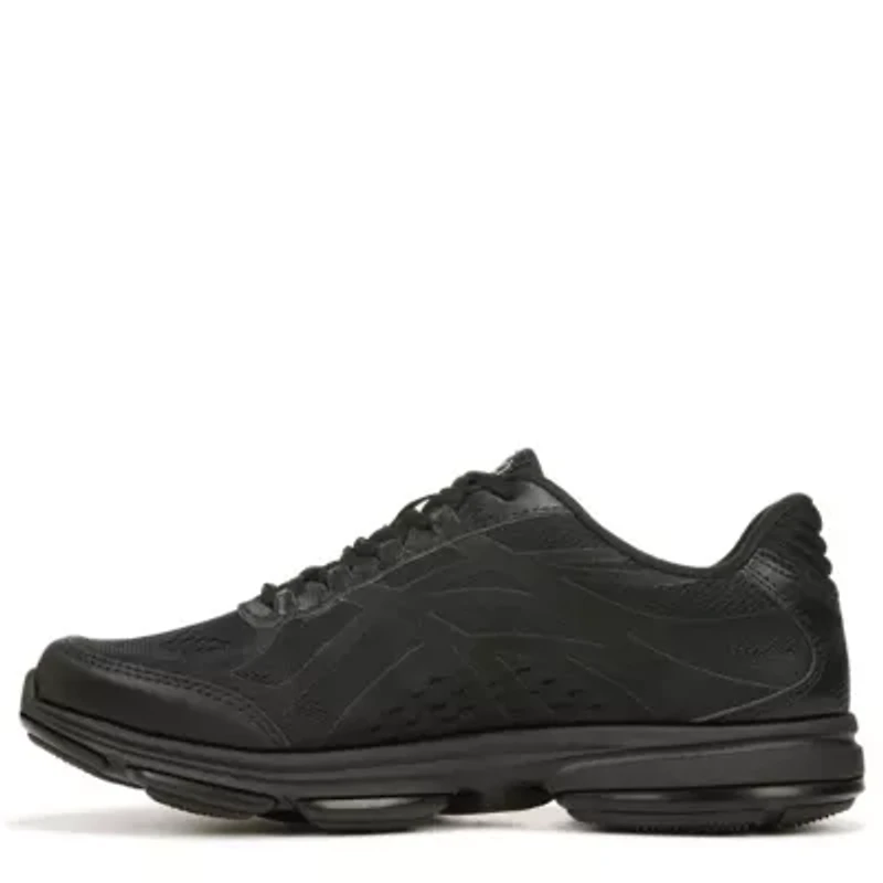 Devotion Plus 3 Walking Sneaker