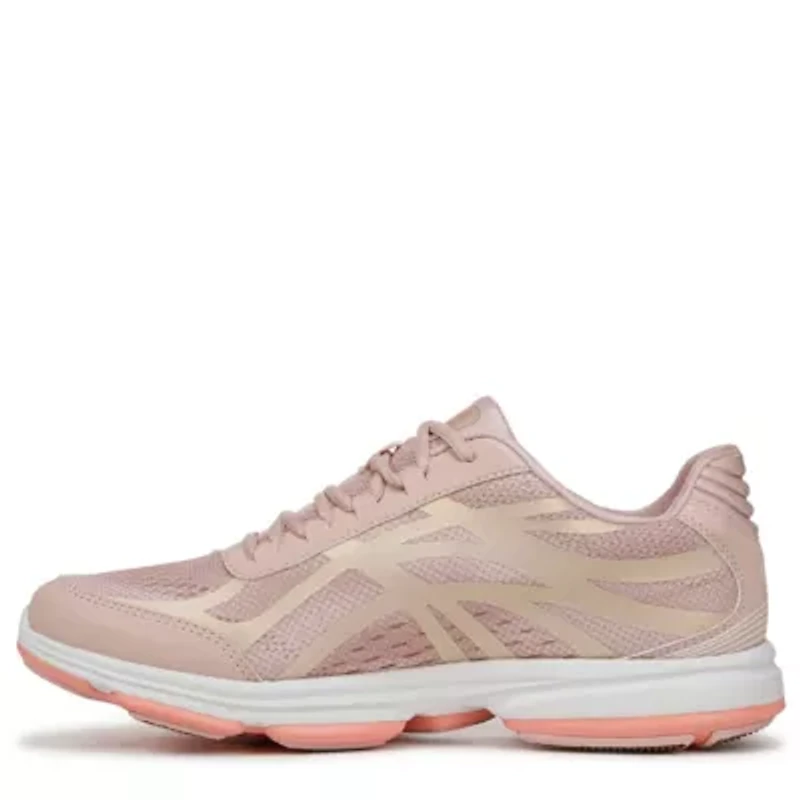 Devotion Plus 3 Walking Sneaker