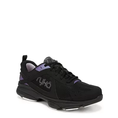 Devotion XT 3 Training Sneaker
