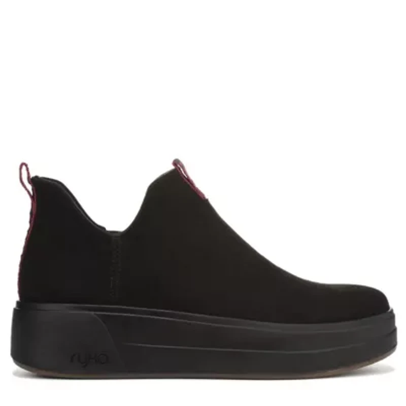Vivie Ankle Bootie