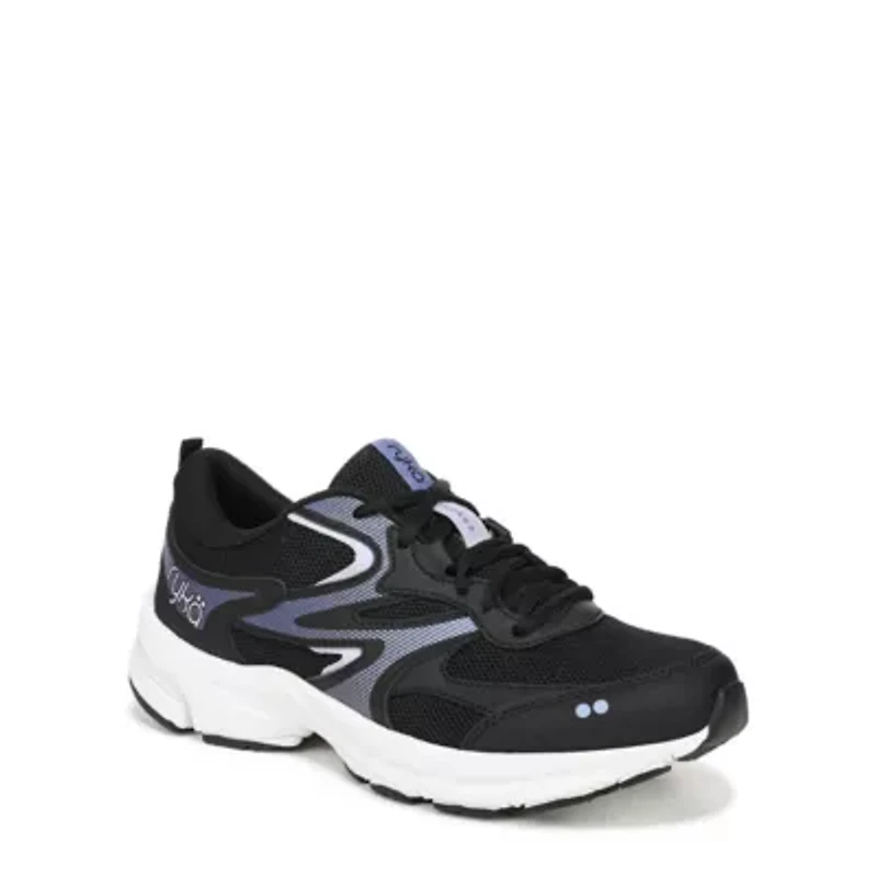 Invoke 2 Walking Sneaker