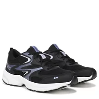 Invoke 2 Walking Sneaker