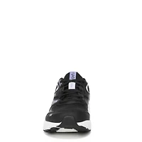 Invoke 2 Walking Sneaker