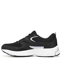 Invoke 2 Walking Sneaker