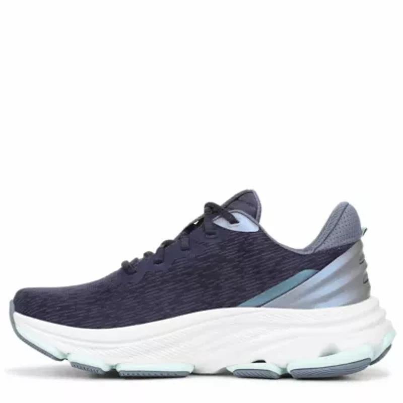 Devotion X Max 2 Walking Sneaker