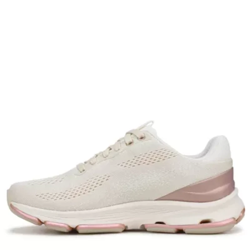 Devo Stride Lx Walking Sneaker