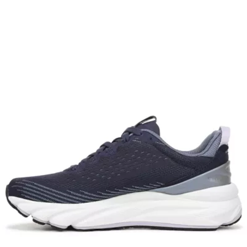 Distance Lx Running Sneaker