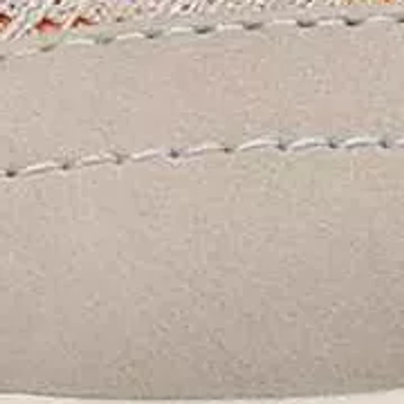 Devotion Max Fisherman Trail Sneaker