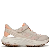Devotion Max Fisherman Trail Sneaker