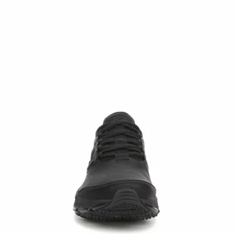 Devotion Sr Walking Sneaker