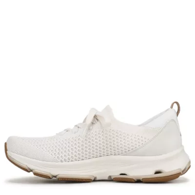 Devotion Fuse Walking Sneaker
