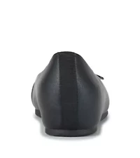 Colette Flat