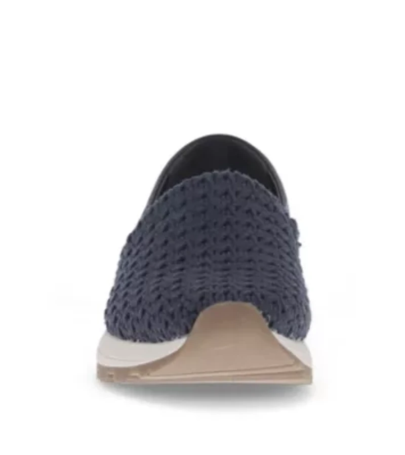 Gennie Slip On
