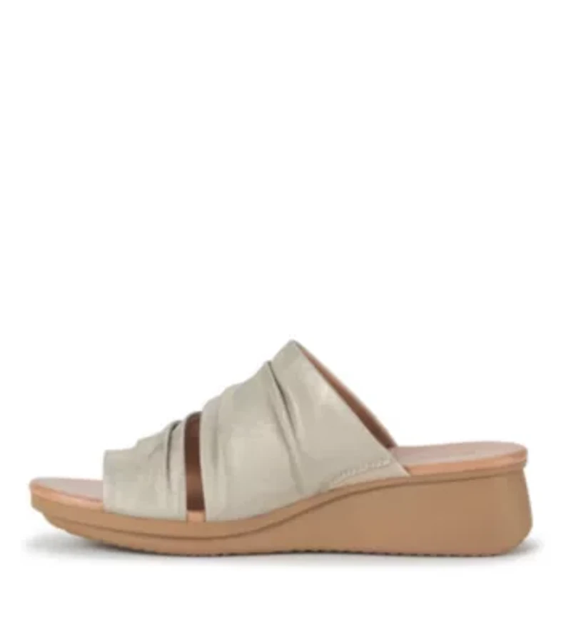 Venus Slide Sandal