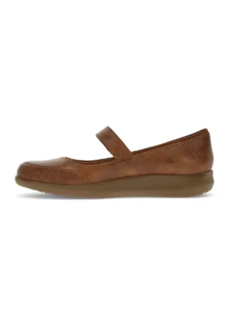Joesie Mary Jane Flat