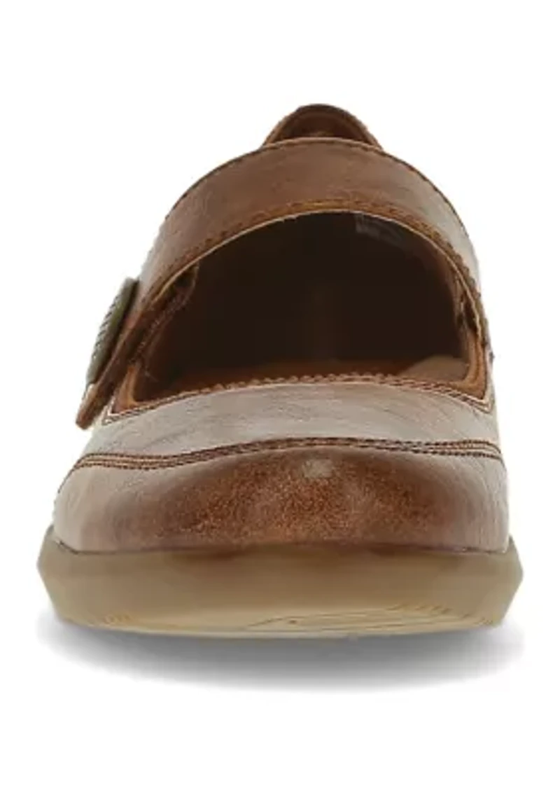 Joesie Mary Jane Flat