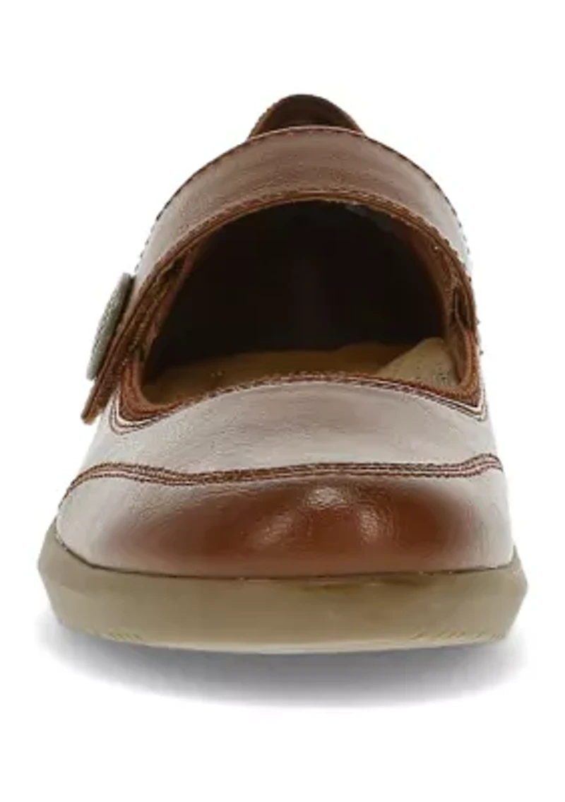 Joesie Mary Jane Flat