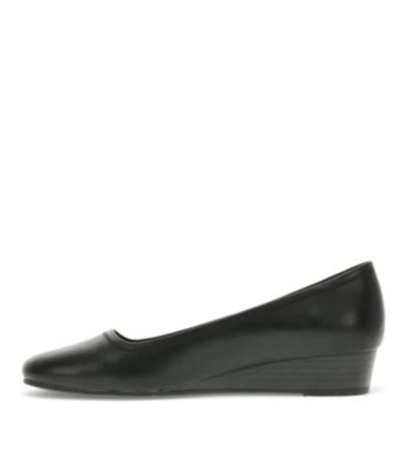 Baretraps Covette Wedge Slip On