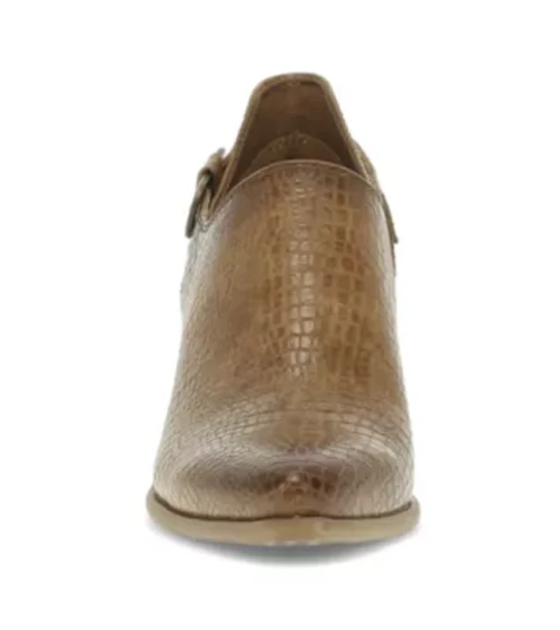 Yanah Block Heel Ankle Bootie