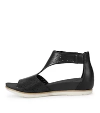 Samira Sandal