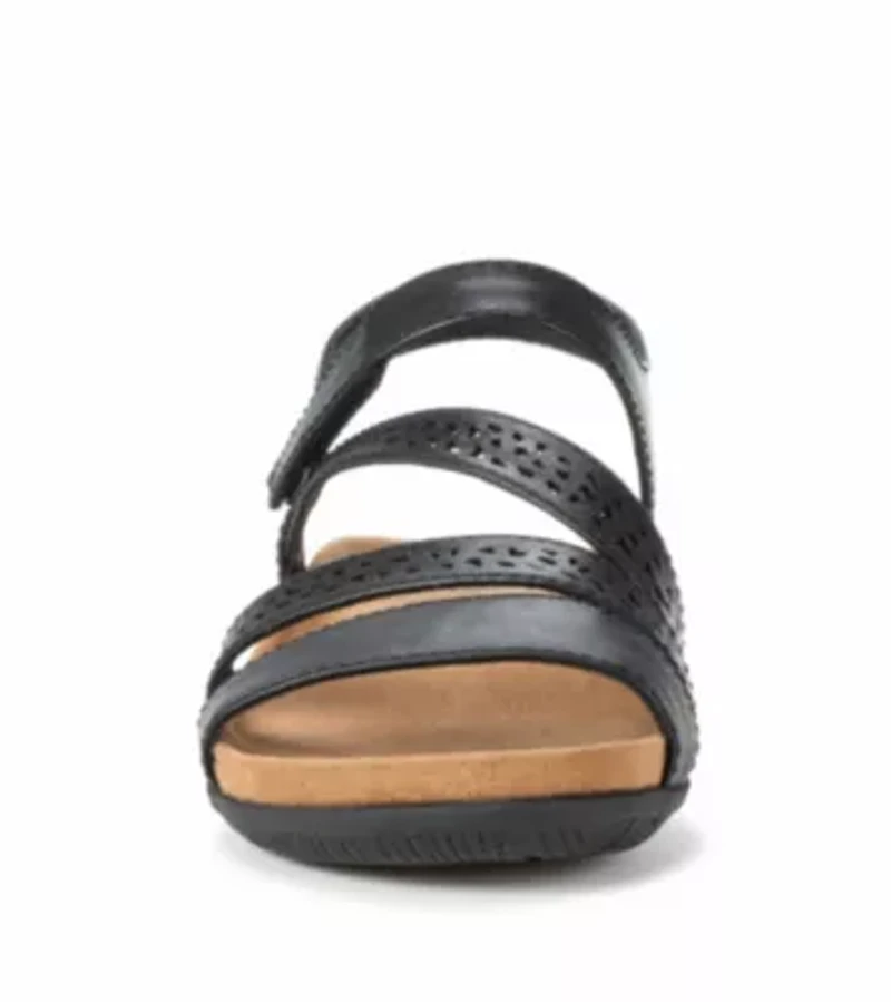Jinna Sandal