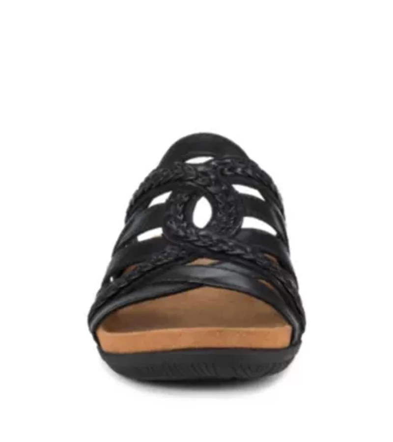 Joneva Slide Sandal