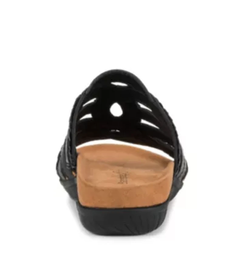 Joneva Slide Sandal
